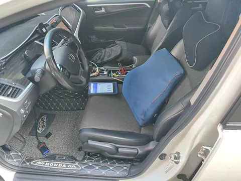 Honda Jade