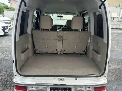Daihatsu Atrai Wagon