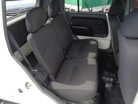 Daihatsu Naked