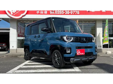 Mitsubishi Delica Mini