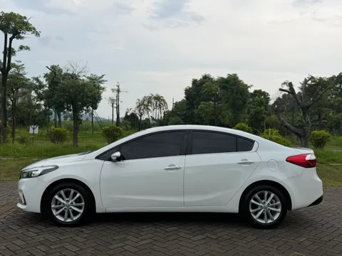 Kia Cerato (K3)
