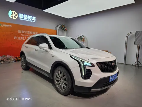 Cadillac XT4