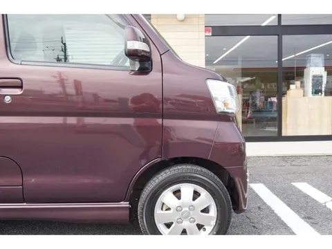 Daihatsu Atrai Wagon
