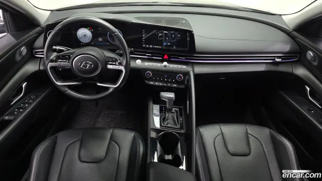Hyundai Elantra (Avante)