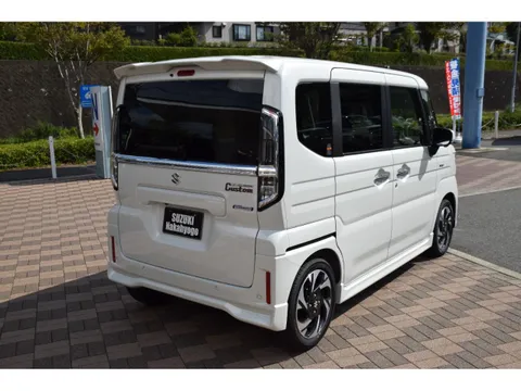 Suzuki Spacia Custom