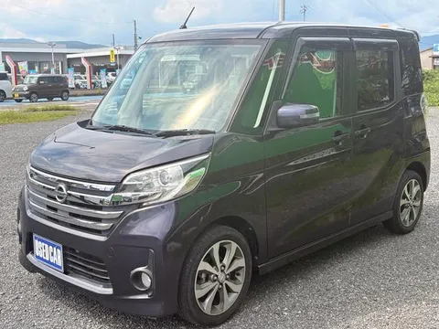 Nissan Dayz Roox