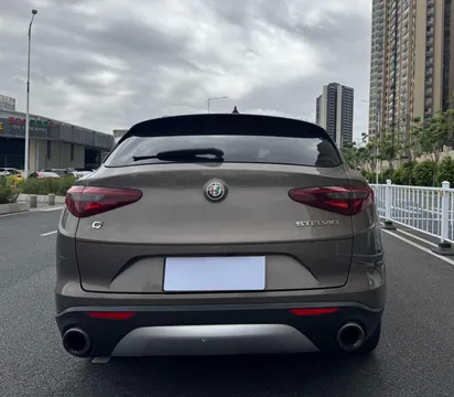 Alfa Romeo Stelvio