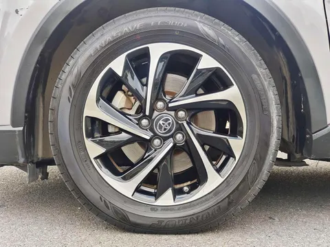 Toyota Izoa