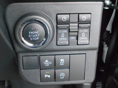 Toyota Pixis Van