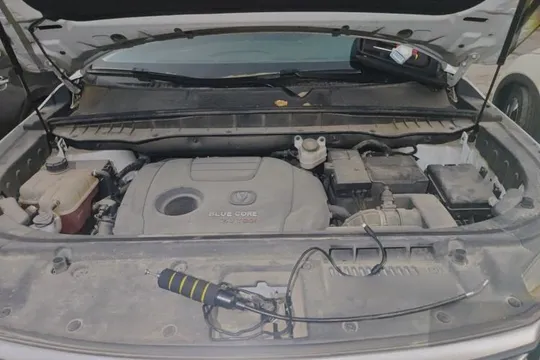 Changan CS95