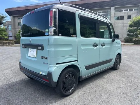 Suzuki Spacia Gear