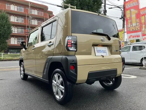 Daihatsu Taft