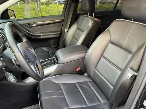 Mercedes-Benz R-Class
