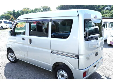 Nissan Clipper