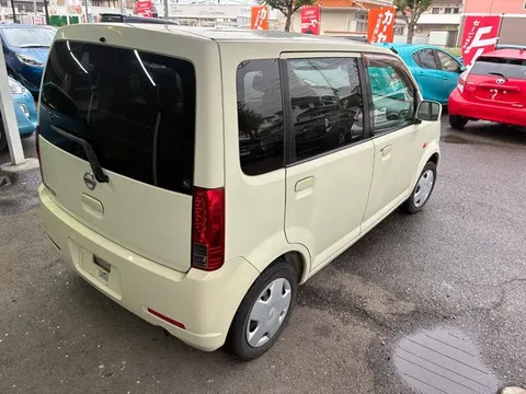 Nissan Otti