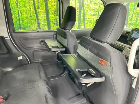 Suzuki Spacia Gear