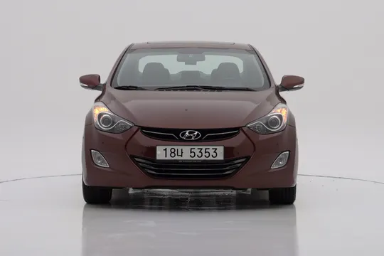Hyundai Elantra (Avante)