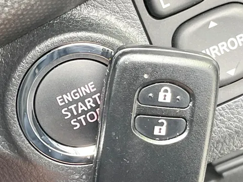 Toyota Yaris (Vitz)