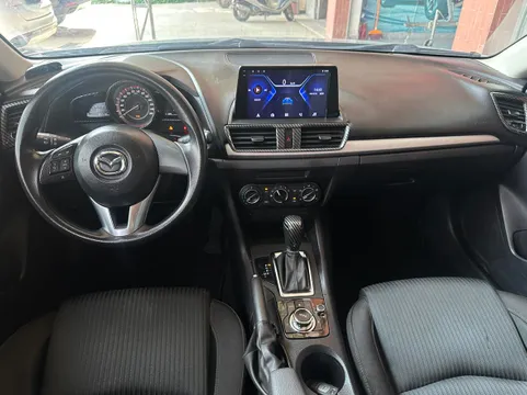 Mazda Mazda 3