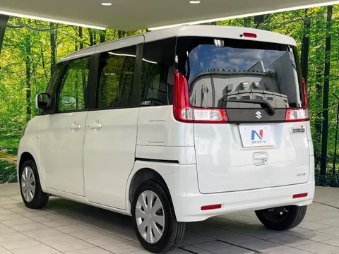 Suzuki Spacia