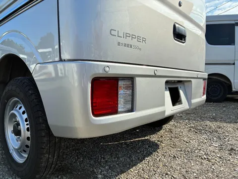 Nissan Clipper