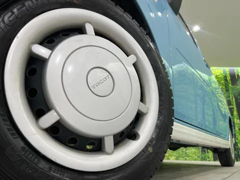 Daihatsu Mira Tocot