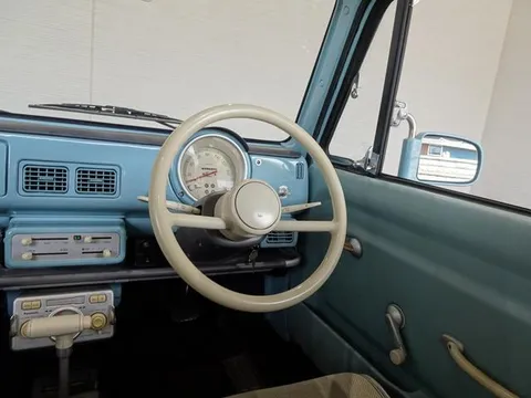 Nissan Pao