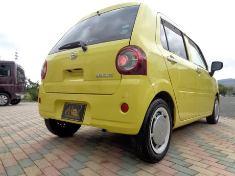 Daihatsu Mira Tocot