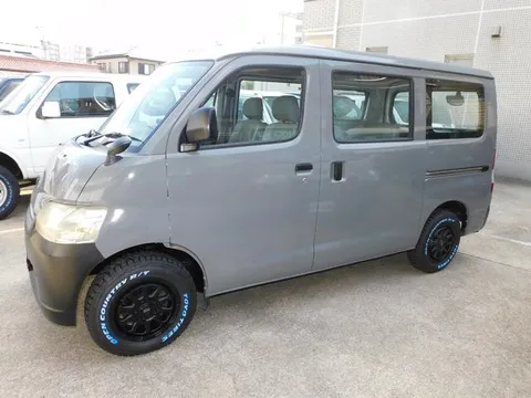 Toyota TownAce Van