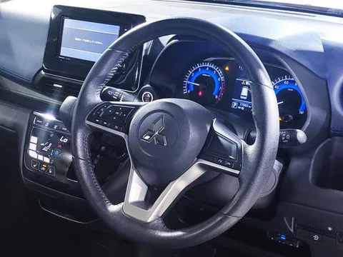 Mitsubishi eK X