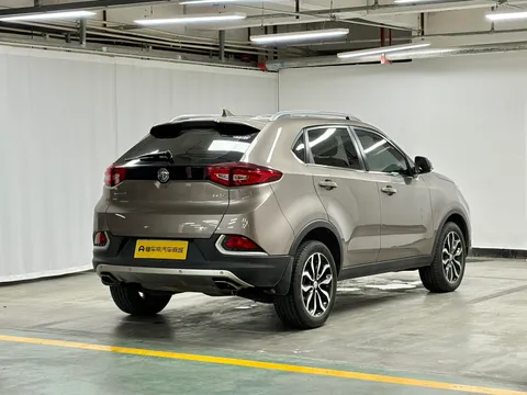 MG GS