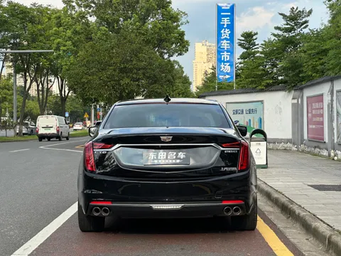 Cadillac CT6