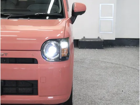 Daihatsu Mira Tocot