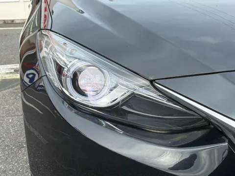 Mazda Axela Sport