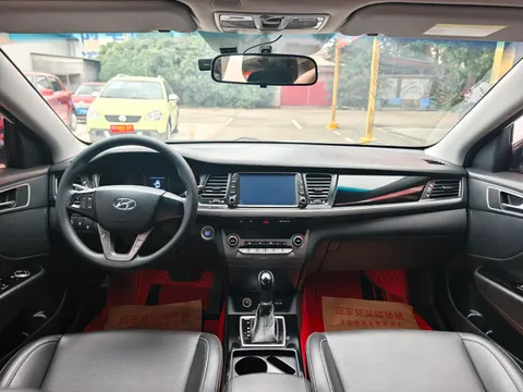 Hyundai Mistra