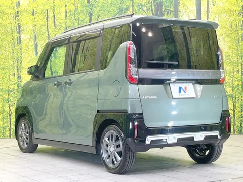 Mitsubishi Delica Mini