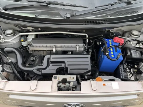 Toyota Pixis Space