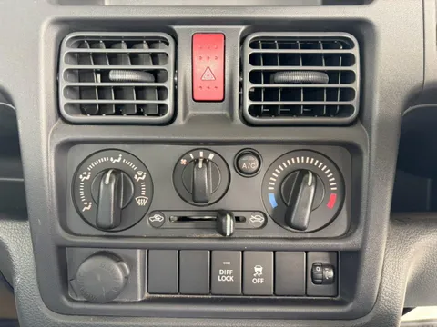 Nissan Clipper Truck
