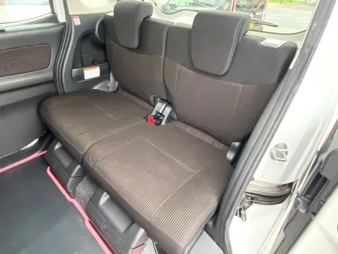 Mitsubishi eK Space Custom