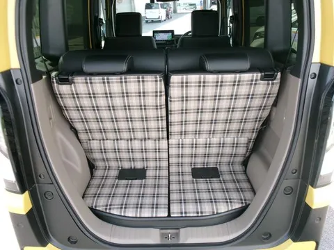 Honda N-BOX Joy