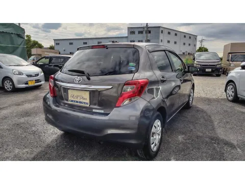 Toyota Yaris (Vitz)