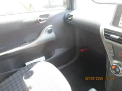 Toyota iQ