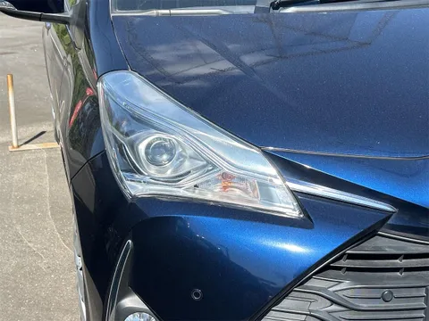 Toyota Yaris (Vitz)