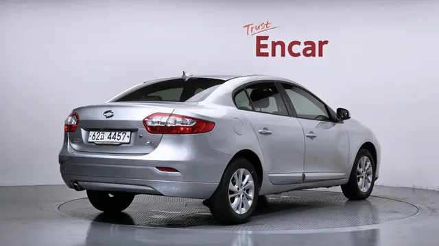 Renault SM3