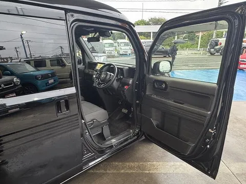Honda N-VAN Plus Style