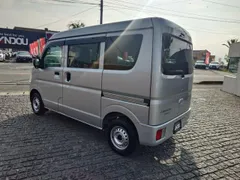 Mitsubishi Minicab Van