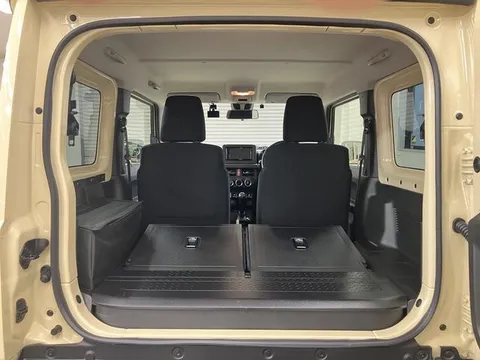Suzuki Jimny Sierra