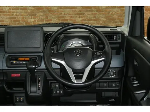 Suzuki Spacia Base