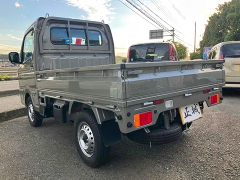 Nissan Clipper Truck