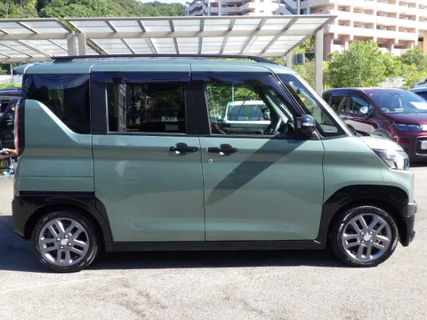Mitsubishi Delica Mini